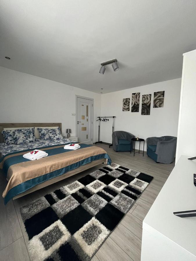 Karlsburg Studio Alba Iulia Exterior foto